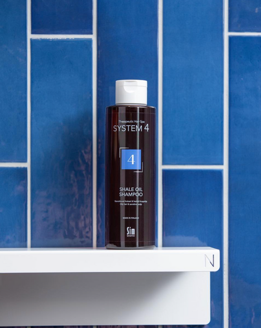 健康的秀髮，來自完美平衡的頭皮肌膚 Sim SENSITIVE System 4 [4]  頁岩油洗髮水  Shale Oil Shampoo